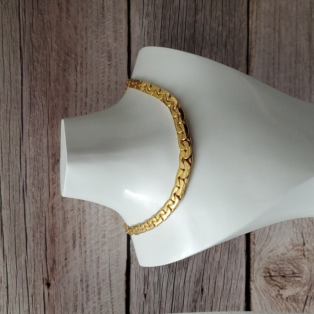 18K Gold Italian Plated Charming Necklace - Picture 7 of 7